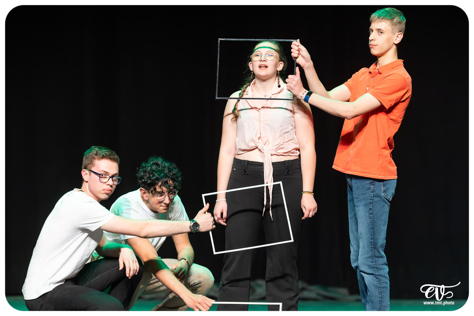 MAIS SONGEONS À RÉPÉTER S'IL VOUS PLAIT !